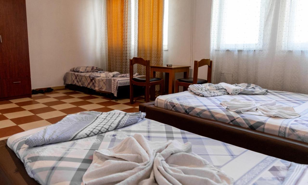 Hotel United Prisztina Zewnętrze zdjęcie