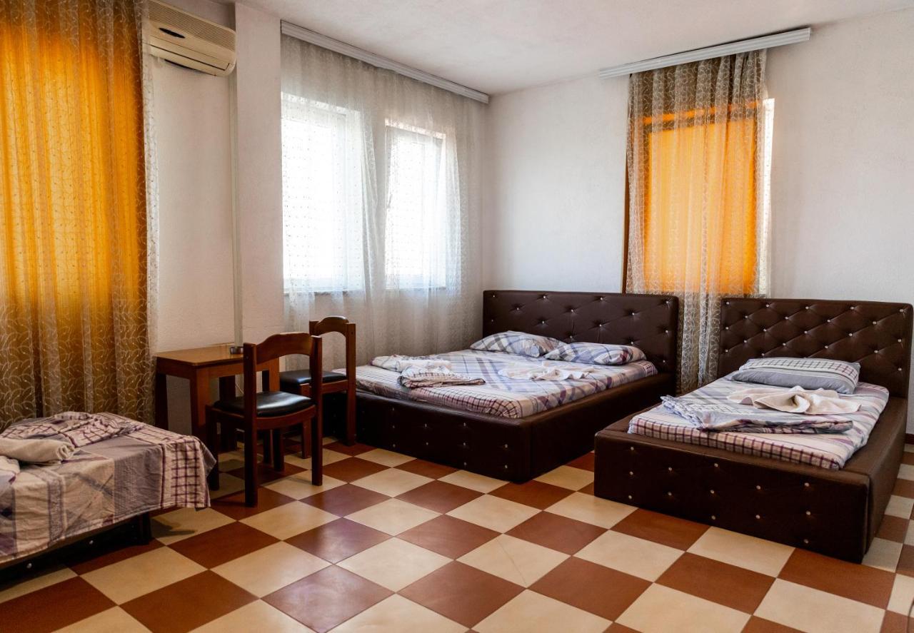 Hotel United Prisztina Zewnętrze zdjęcie